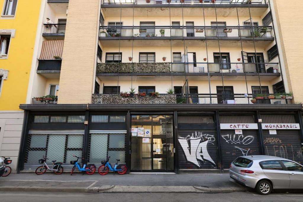 Appartement Primopiano - Clitumno à Milan Extérieur photo