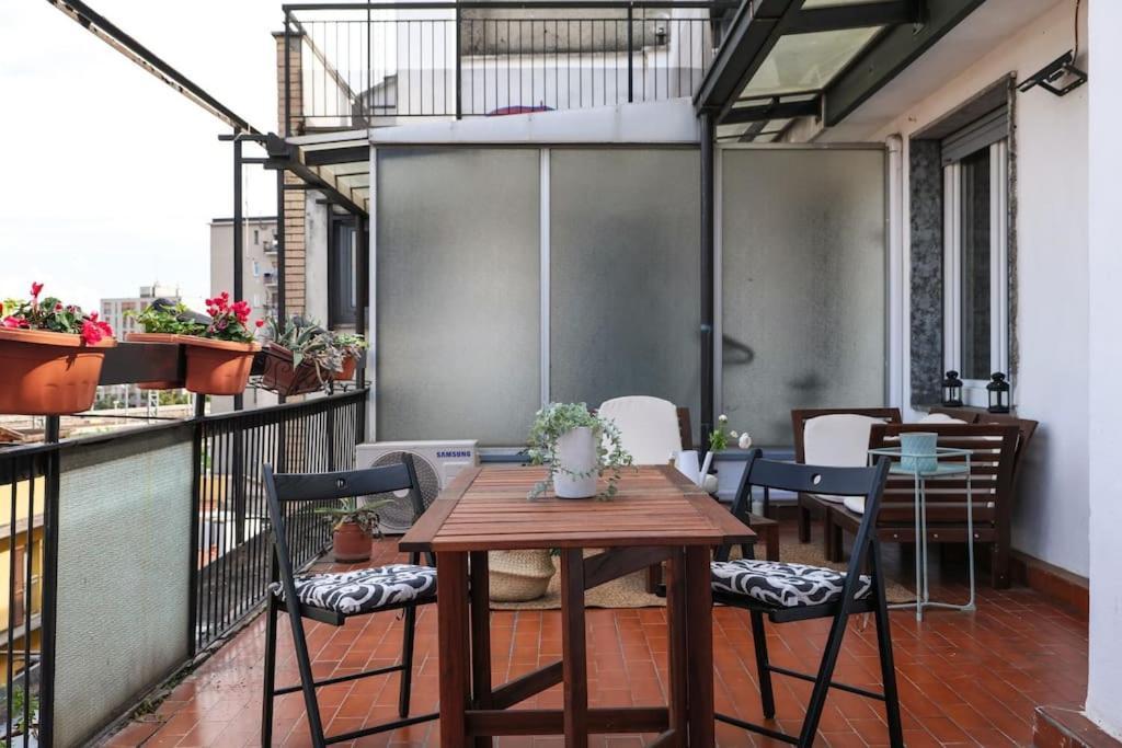 Appartement Primopiano - Clitumno à Milan Extérieur photo